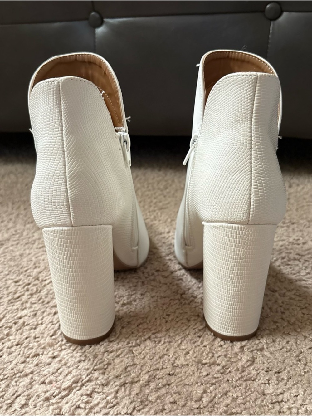 Qupid White Pointed Toe High Block Heel Ankle Booties - Picture 4 of 6